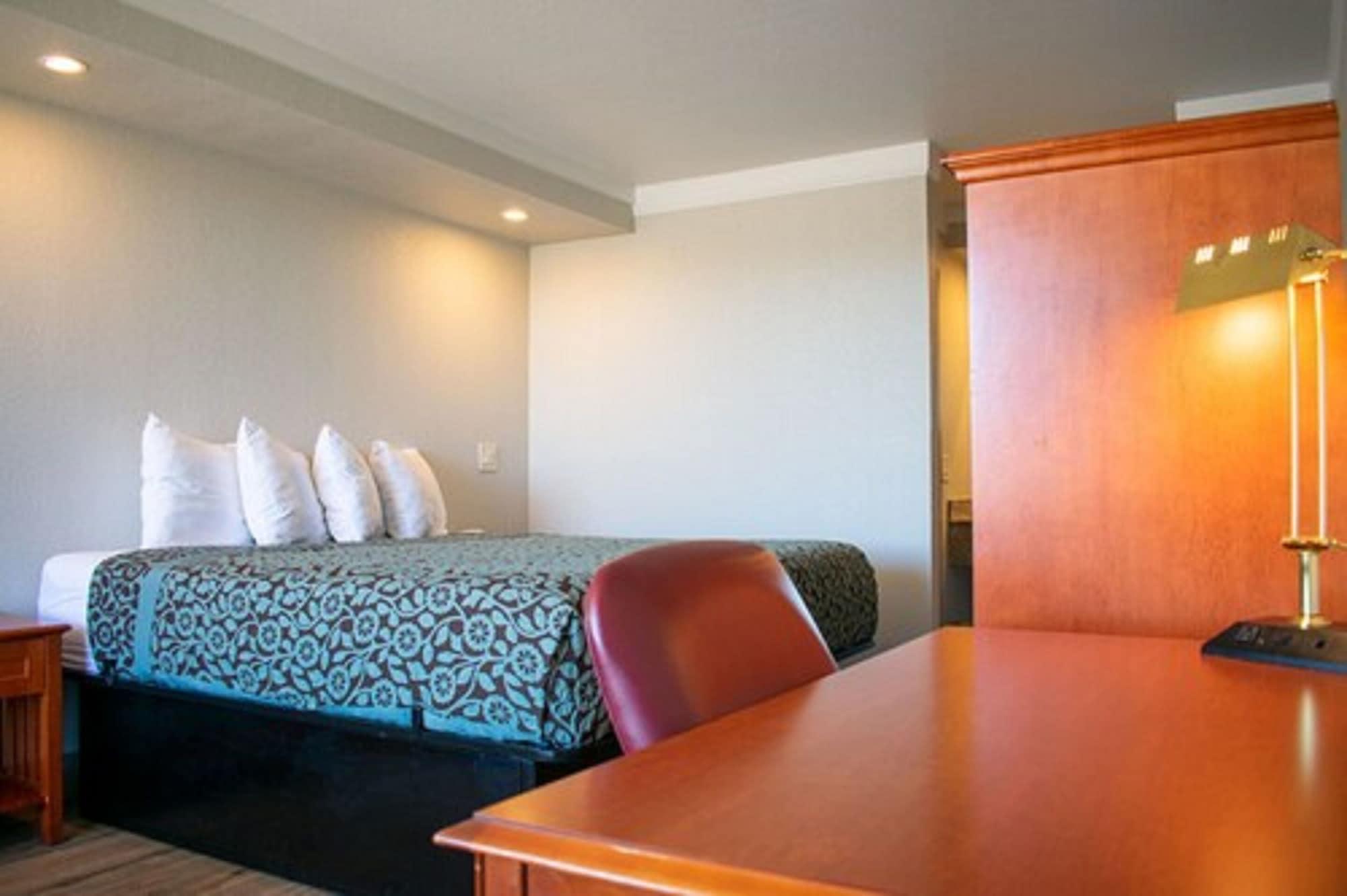 Days Inn By Wyndham Hillsboro Tx Dış mekan fotoğraf